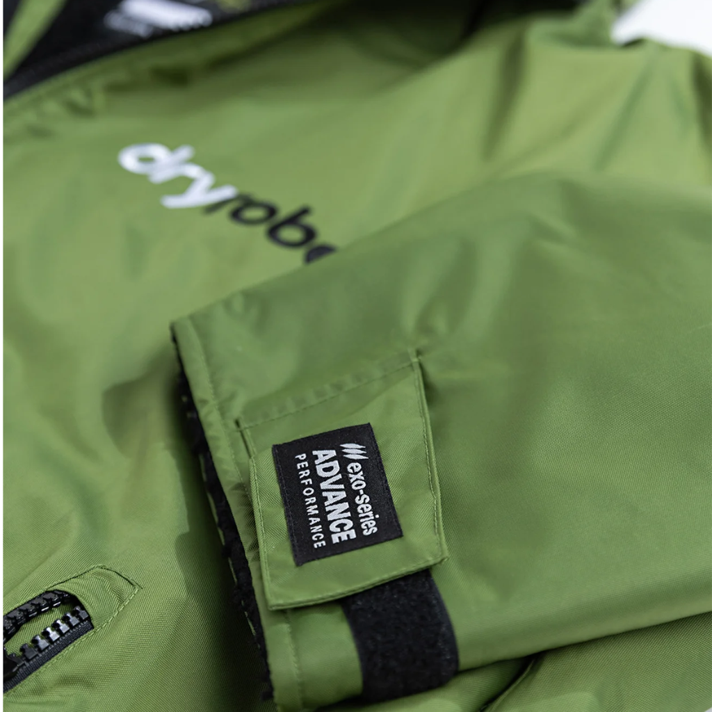 dryrobe Long Sleeve Green & Black Changing Robe (Adult)
