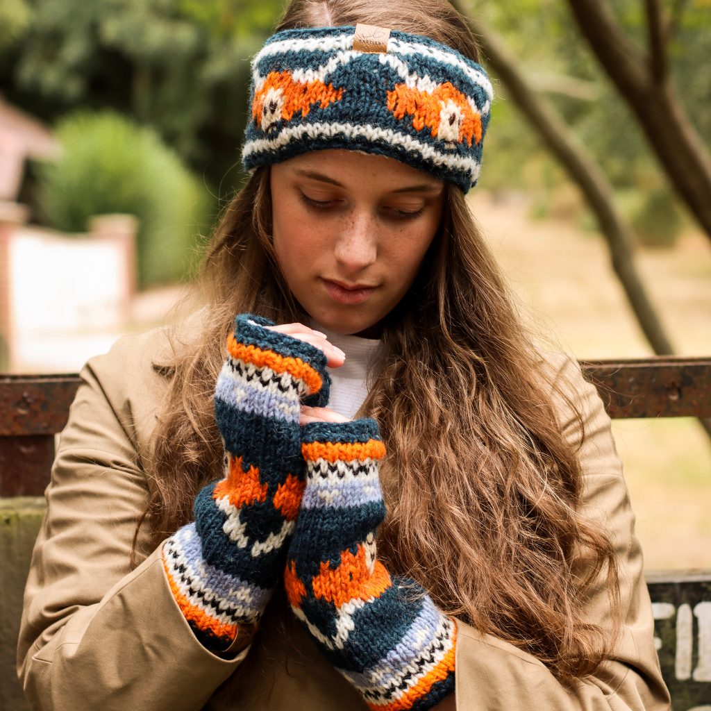 Hand Knitted Fleece Lined Highland Cow Handwarmers