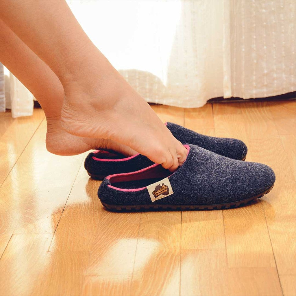 Gumbies Outback Navy & Pink Slippers