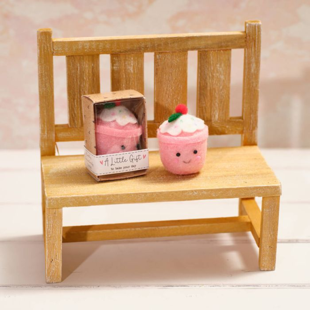 Cupcake Felt Pocket Keepsake