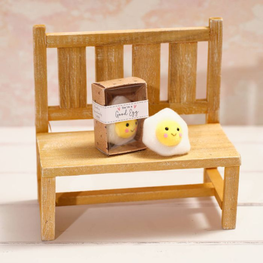 Egg Felt Pocket Keepsake