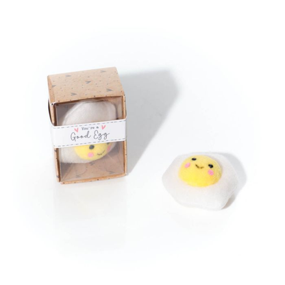 Egg Felt Pocket Keepsake